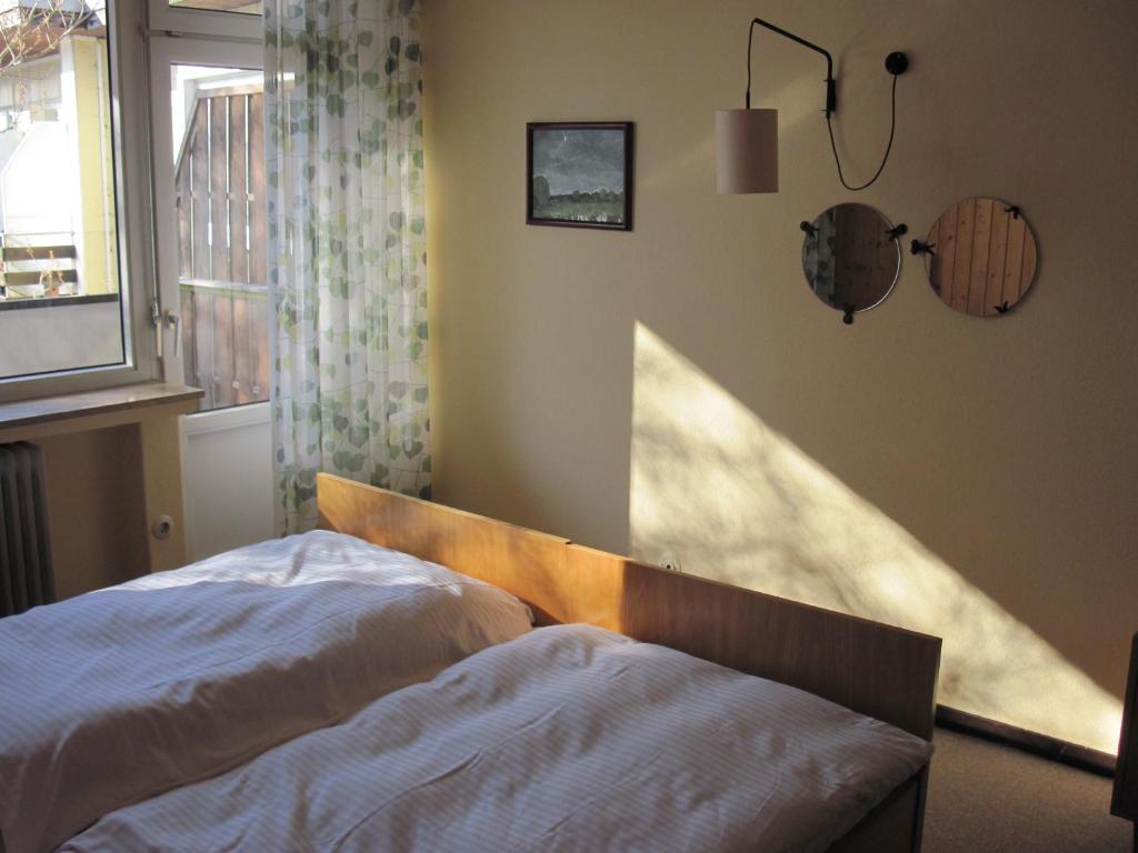 Hotel-Cafe "Schauinsland" Horn-Bad Meinberg Pokoj fotografie