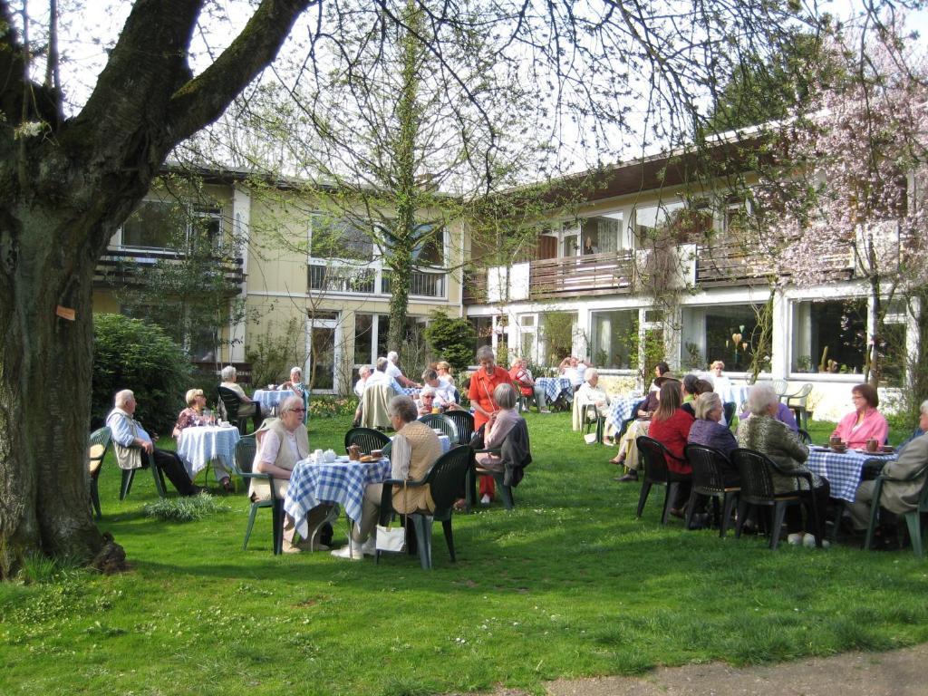 Hotel-Cafe "Schauinsland" Horn-Bad Meinberg Exteriér fotografie